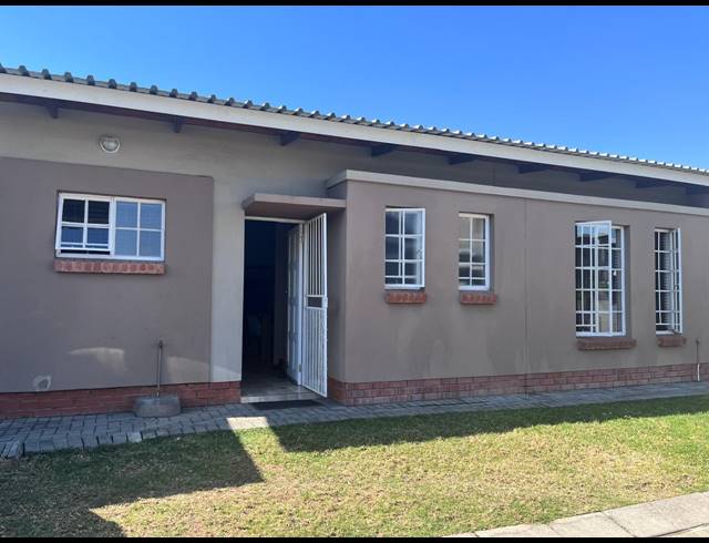 3 BEDROOM HOUSE FOR SALE IN WATERVAL EAST